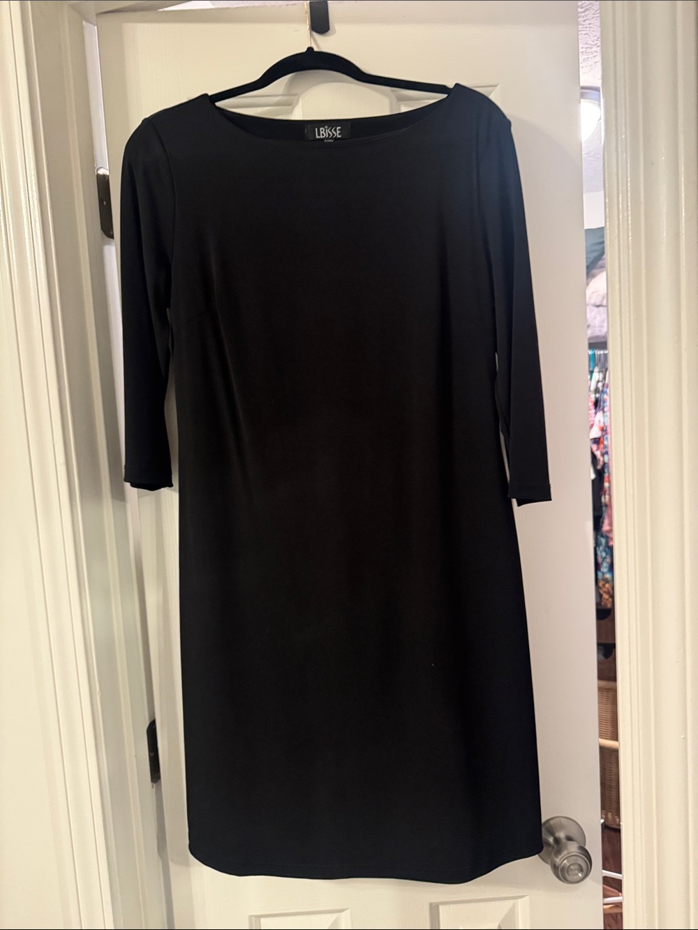LBisse Black Midi Dress with Boatneck and Three-Quarter Sleeves